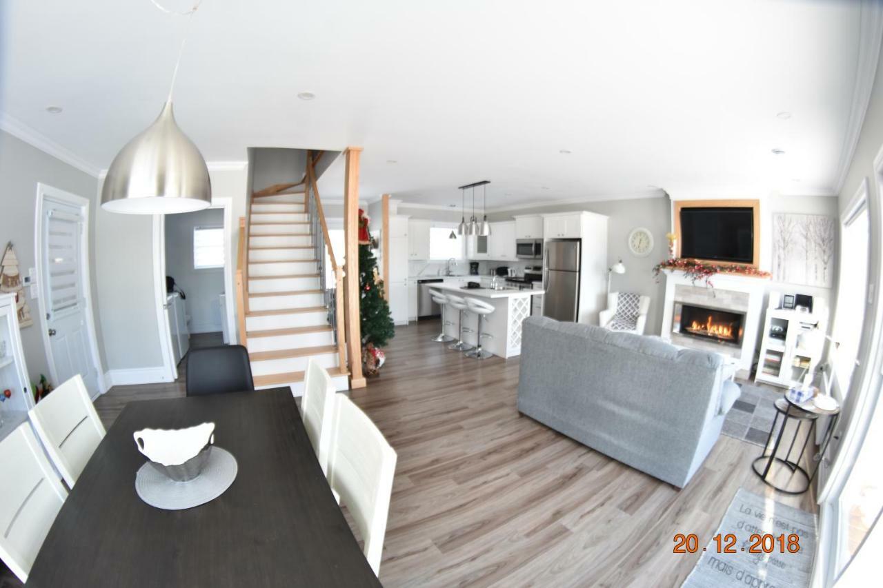 Domaine Henri-Daze Villa Saint-Pierre-Baptiste ภายนอก รูปภาพ